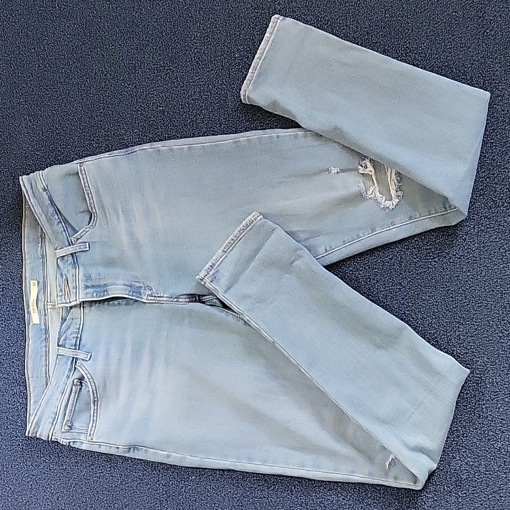 Levis light wash 30 skinny
